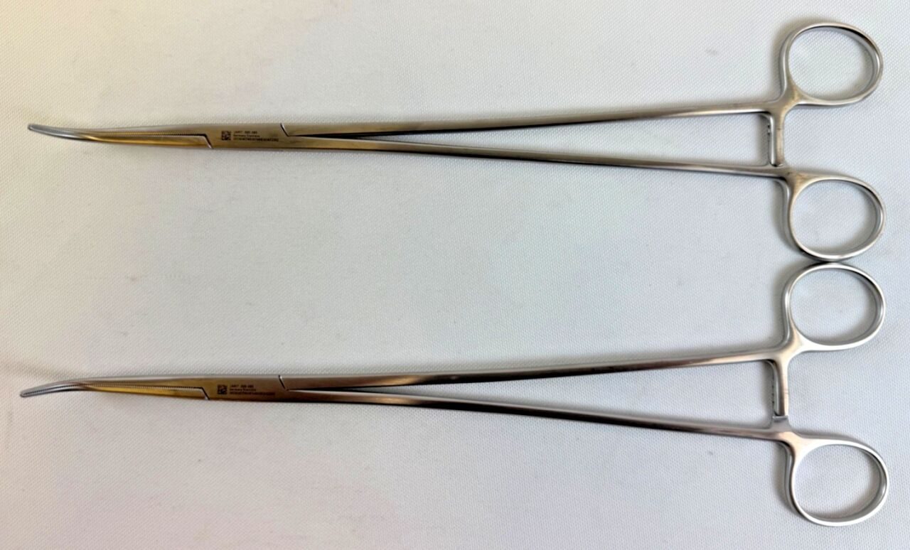 JARIT 305-385 Pair of Mixter Forceps Delicate Full Curve Serrated Blades