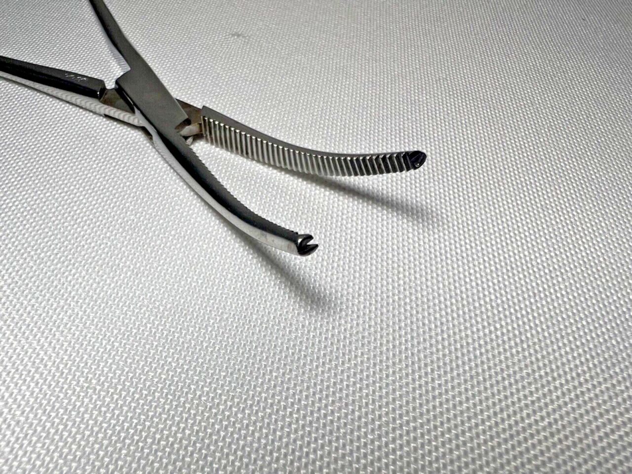 Kocher Forceps Curved Serrated Jaws 1x2 Teeth — photo 2