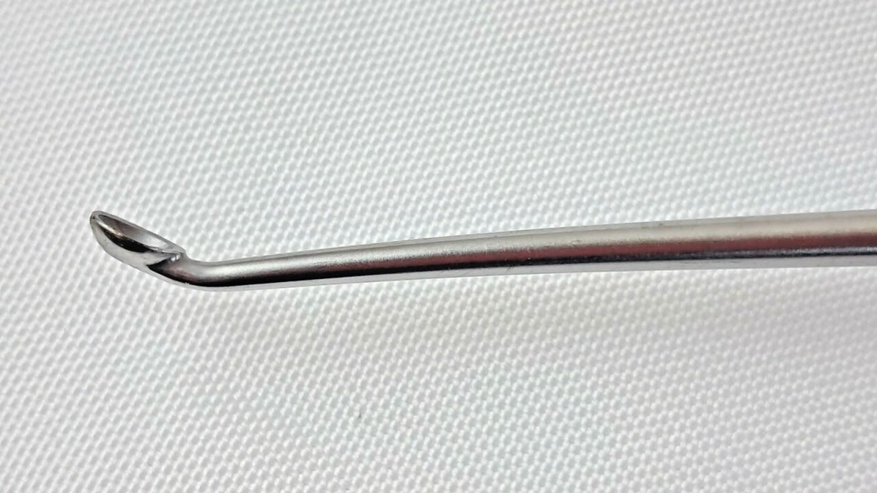 WALLIE HEINIG Lenox Maclaren Size 00 Angled Curette 2.8mm x 5mm Cup 15" — photo 3