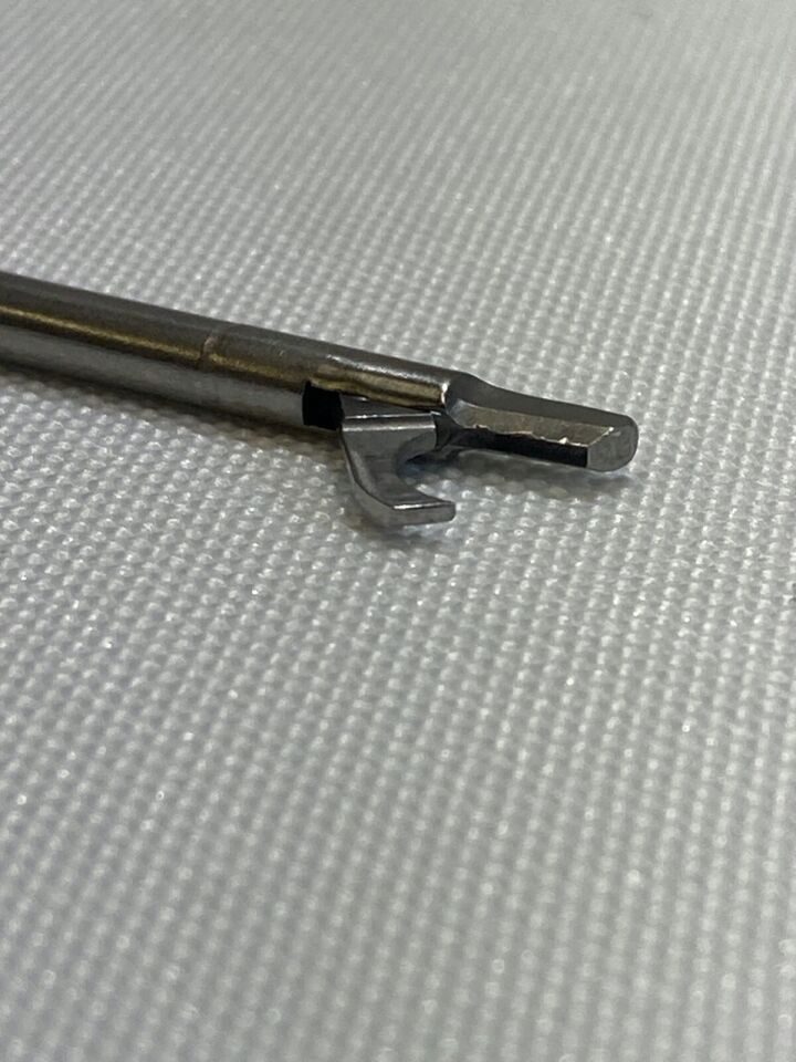 SHUTT-LINVATEC 1.10011 Straight Micro Scissor 3.4mm x 130mm 9.25" — photo 6