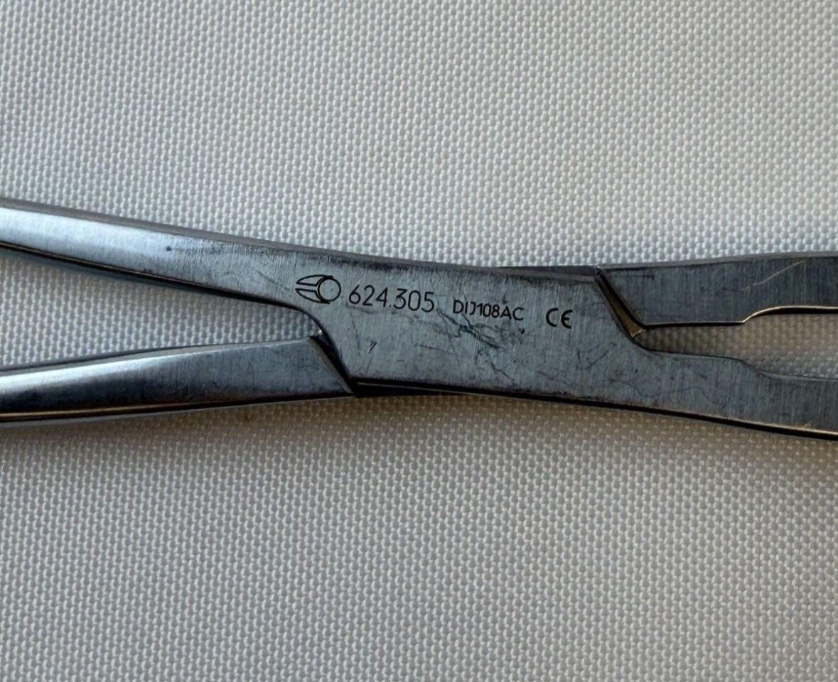 GLOBUS MEDICAL 624.305 Trial Sizer Holder Holding Forcep Straight Jaw OrthoNeuro — photo 2