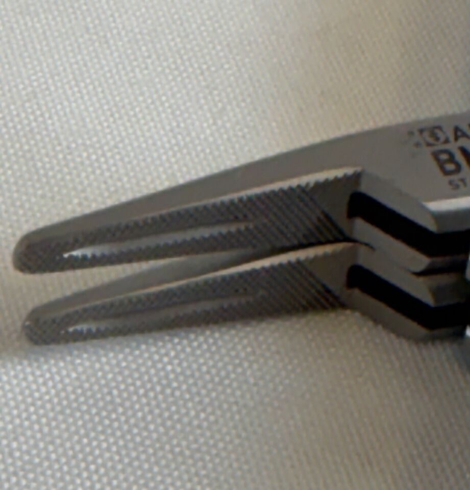 AESCULAP BM247R Hegar Needle Holders Straight Heavy Pattern Serrated Jaw — photo 3