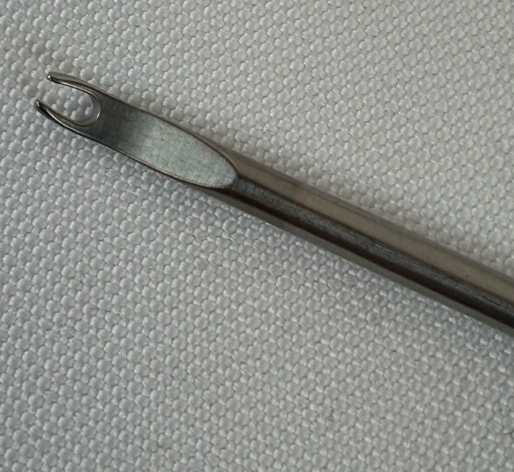 AESCULAP PL435R 3.5mm x 31cm Laparoscopic Knot Pusher Open End — photo 5