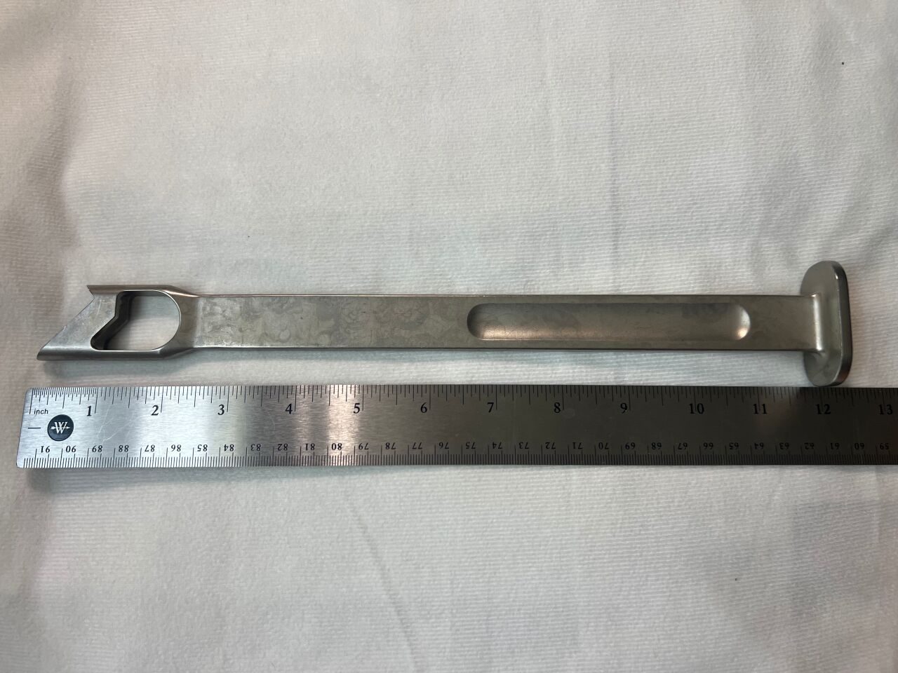 200225000 Anteversion Osteotome Medium — photo 3