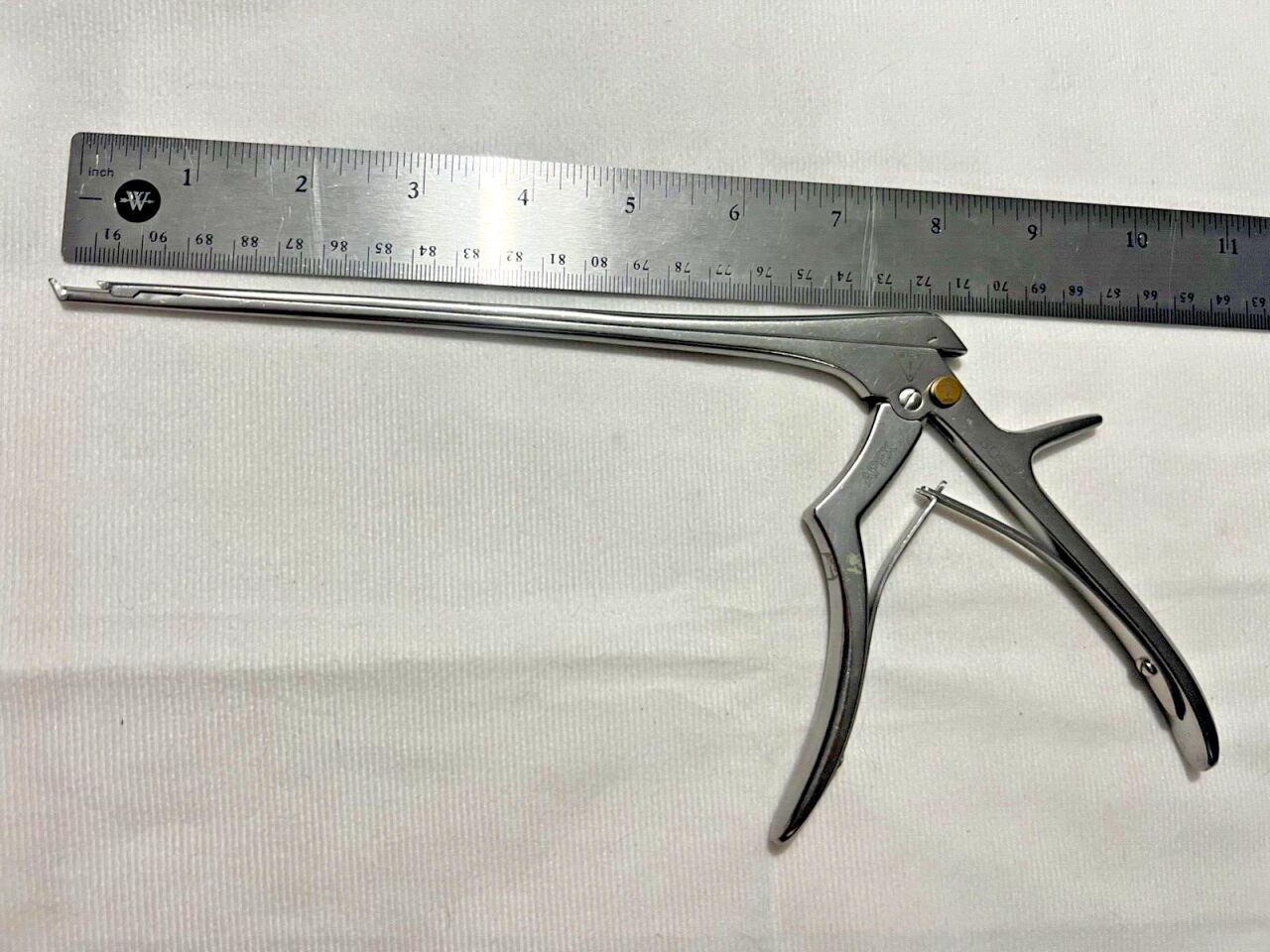 BOSS 70-2800N X 8" Length APEX Ejector Micro Kerrison Rongeur 1mm X 40deg Upbite — photo 6