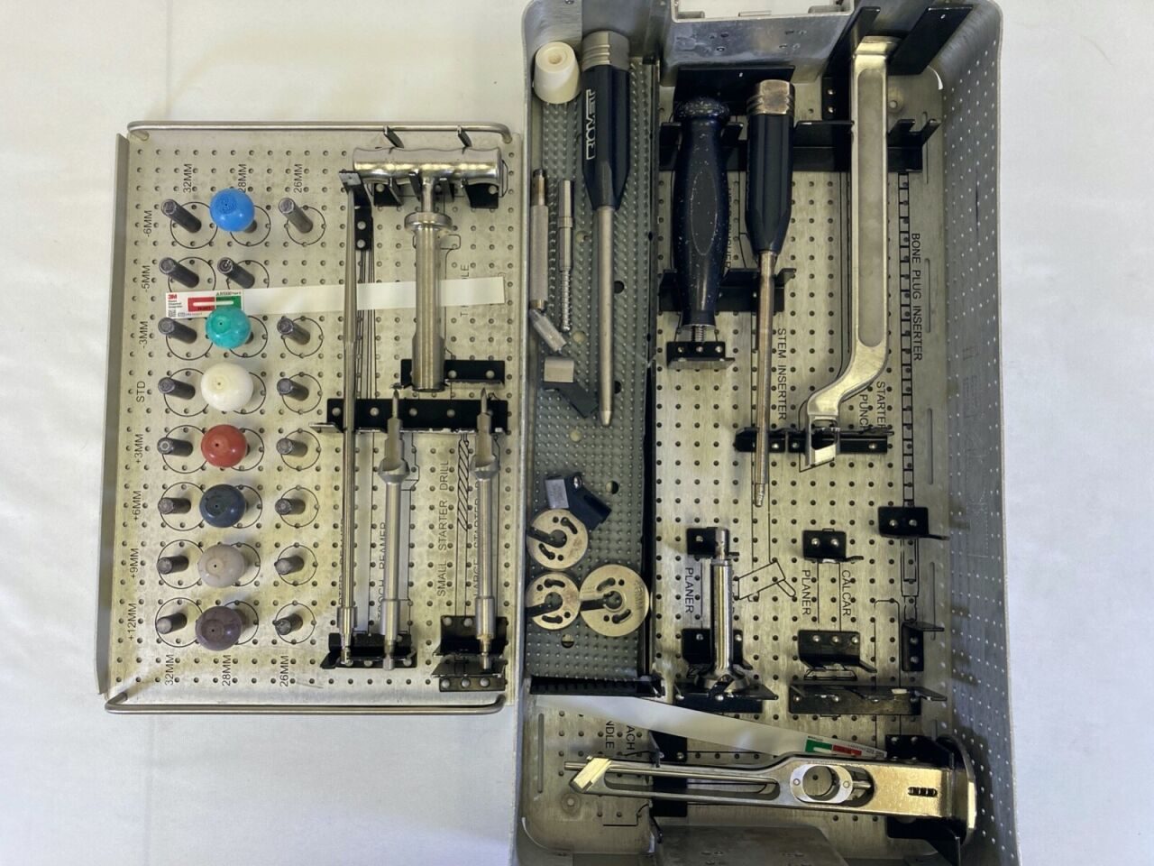 BIOMET 595100 Exact General Instrumentation Case One w/ Case Hip Instrumentation Set — photo 11