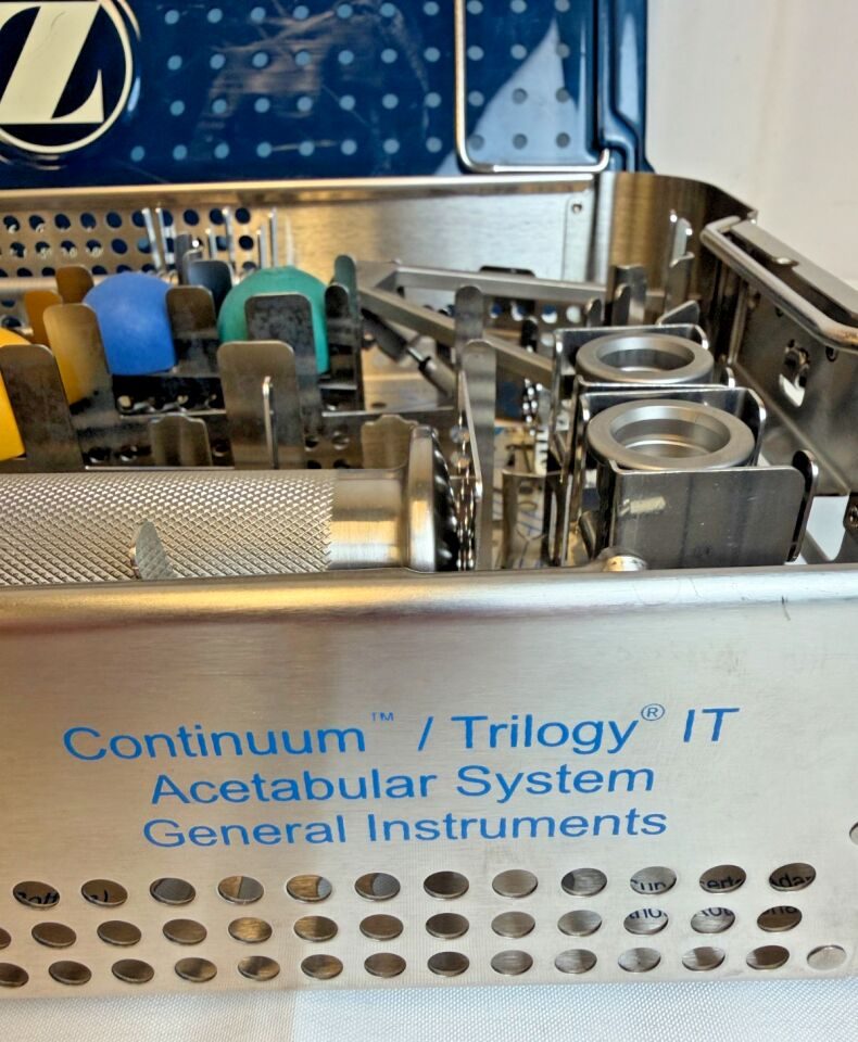 ZIMMER Continuum / Trilogy IT Acetabular System General Instrument Set — photo 4