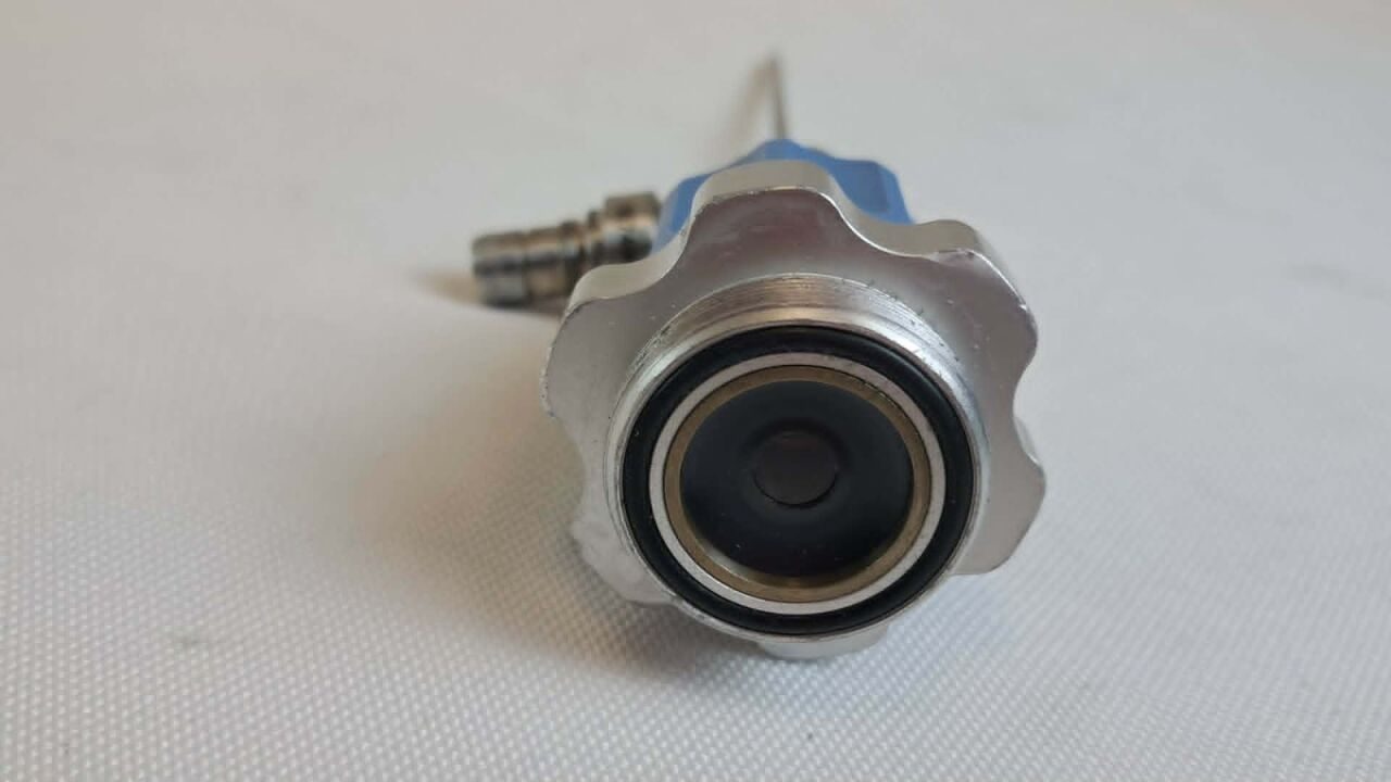 STRYKER 502-526-070 2.7mm 70° Autoclavable C-Mount Arthroscope — photo 4