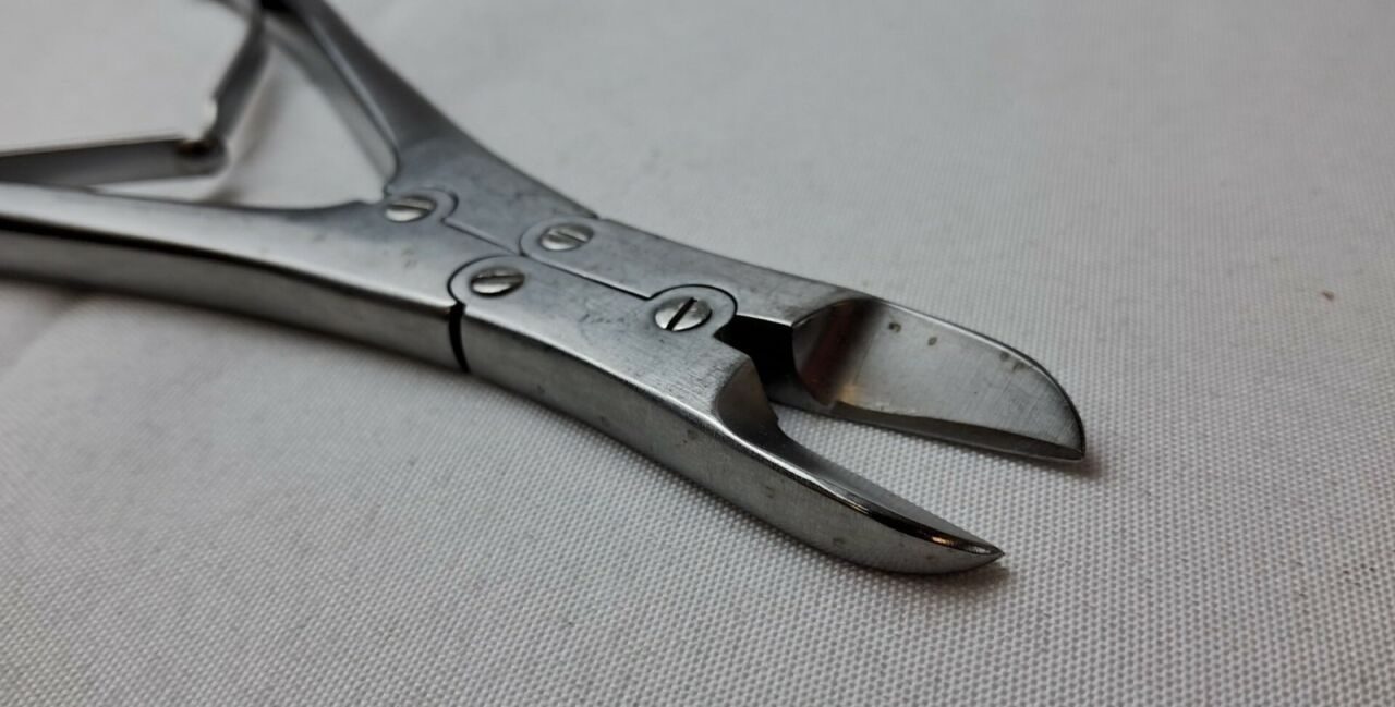 V. MUELLER CH-470 Ruskin Bone Cutting Forceps — photo 3