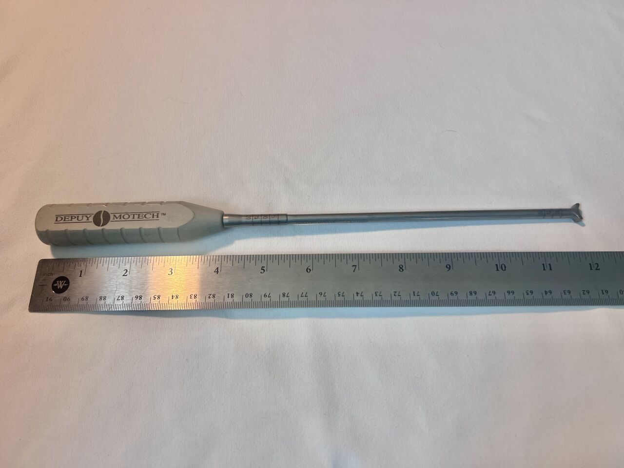 DEPUY 282107010 Keystone Spinal 1/2 Moon Impactor — photo 2