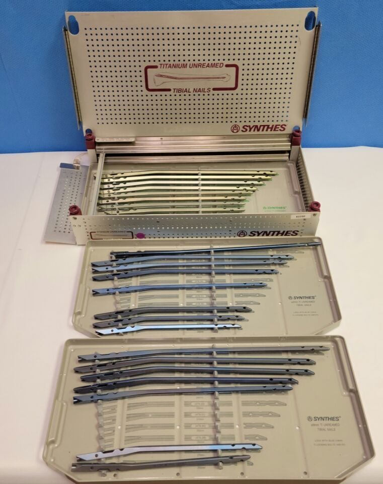 SYNTHES Various TI Unreamed  Nails