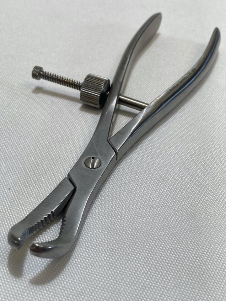 MILLENNIUM SURGICAL 46.2407 Bone Holding Forceps Speedlock — photo 8