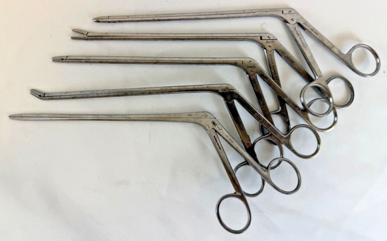 VARIOUS  82 Piece Jarit V. Mueller Spine Instrument Tray w Sterilization Case — photo 8