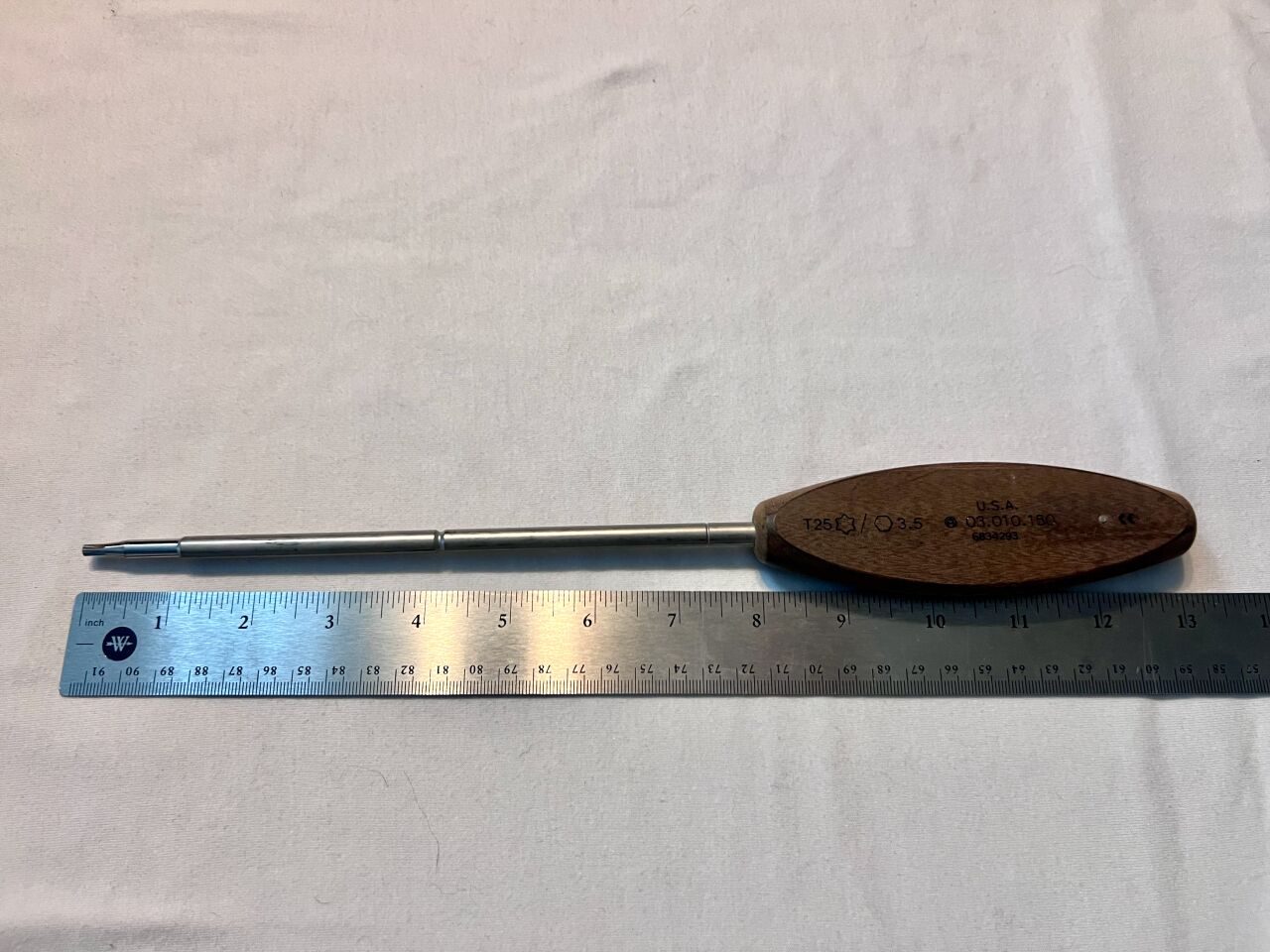 SYNTHES 03.010.150 Star/Hexdrive T25 Screwdriver 3.5mm Self-Retaining — photo 2