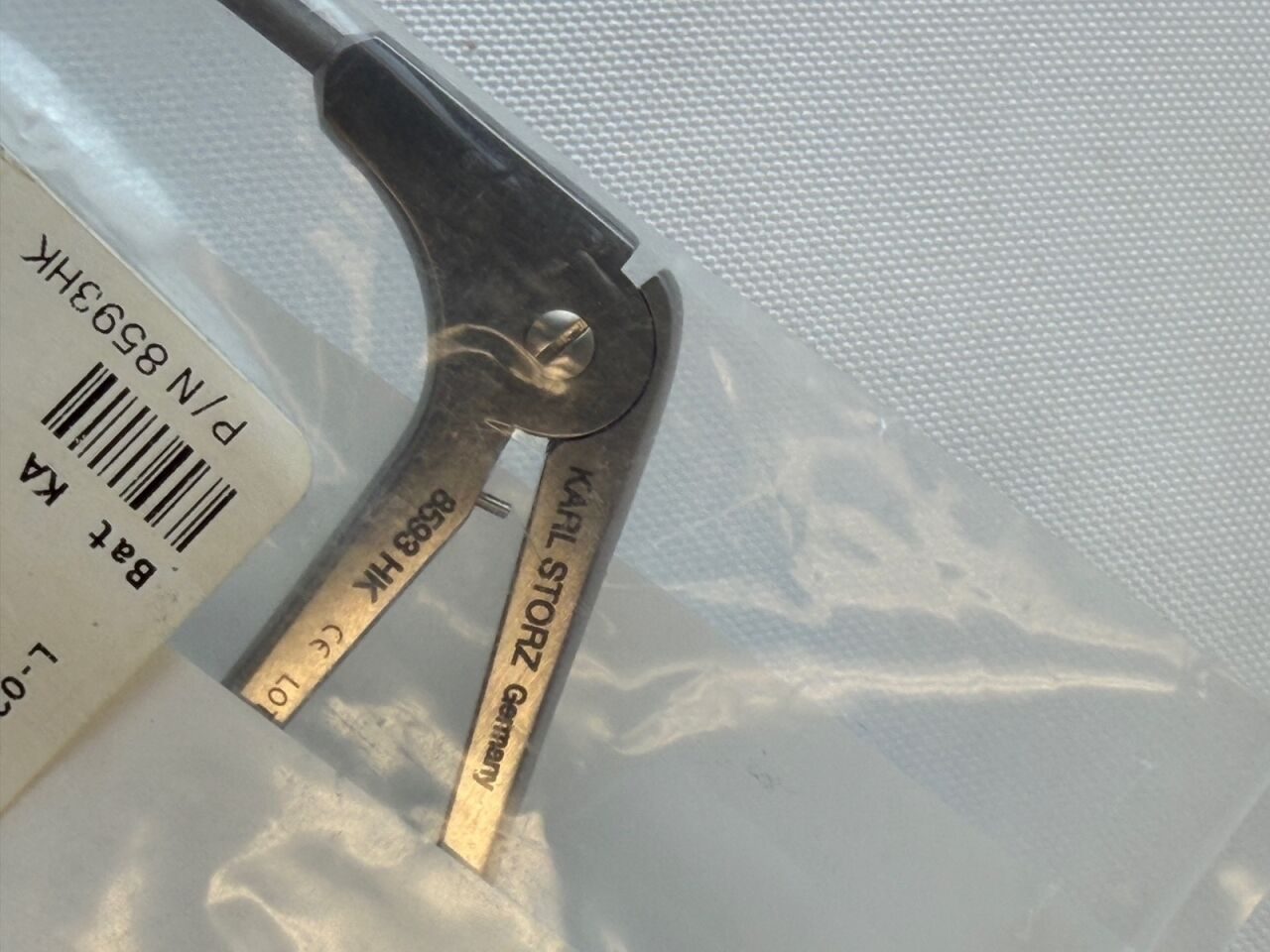 KARL STORZ 8593HK Laryngeal Alligator Forcep Curved Up Left Triangular Jaw 18cm — photo 4