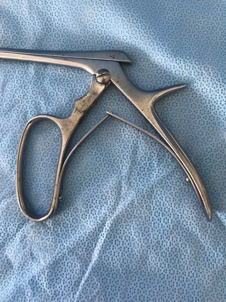 ZIMMER 3345 5mm X 90deg Up Ferris-Smith Kerrison Rongeur, 7" (17.8cm) Orthopedic — photo 2