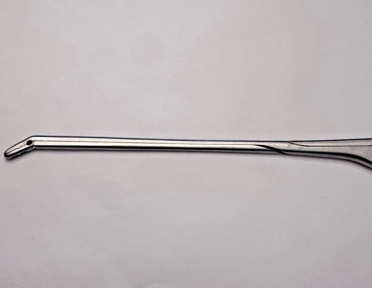 AESCULAP FF584R Caspar Rongeur 150deg 4 x 14 mm Moveable Lower Jaw 7 1/4" — photo 4