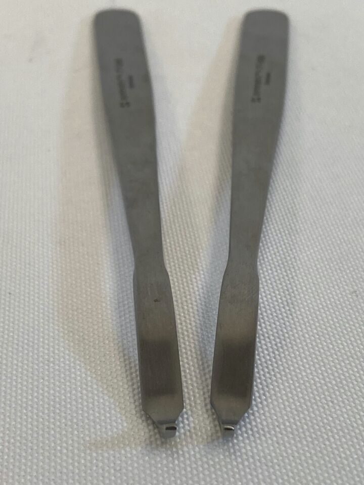 SYMMETRY SURGICAL 77-1050 Pair of Mini Hohmann Retractors 6mm X 160mm Orthopedic Trauma — photo 6