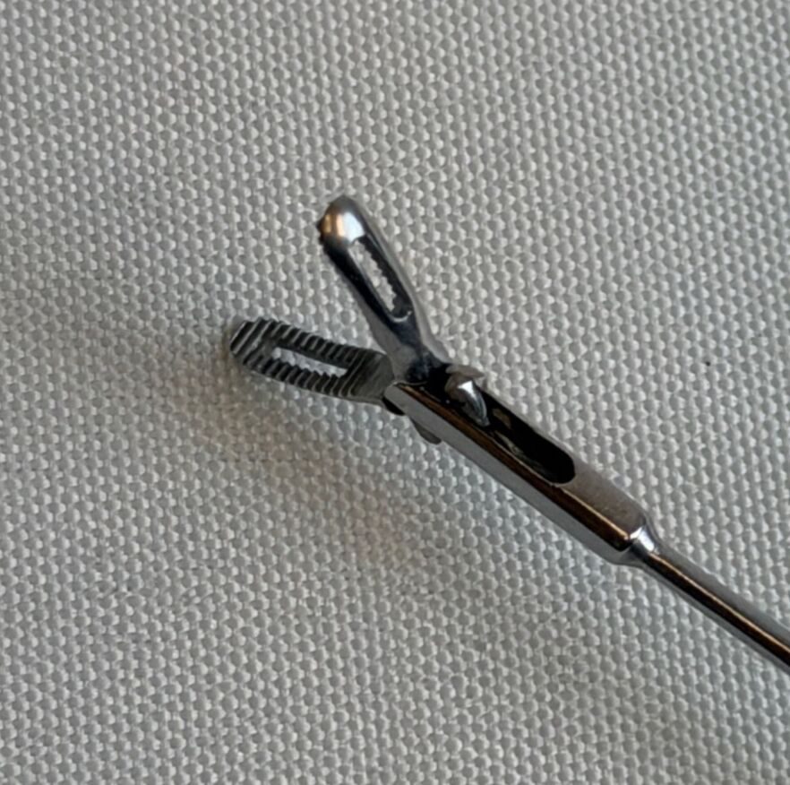 KARL STORZ 10372KL Double Action Jaw Peanut Forceps 1.5mm x 35cm ENT Laryngeal — photo 5