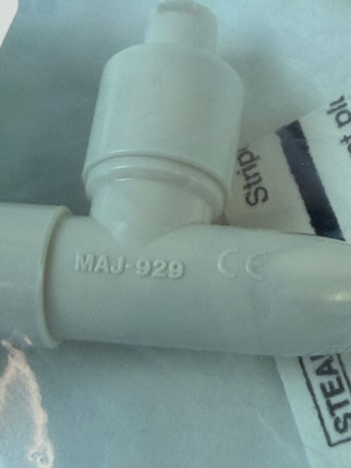 OLYMPUS MAJ-929 / PW-6C-1 6Fr x 105cm Spray Cath w/ Reusable Valve Endoscopy — photo 2