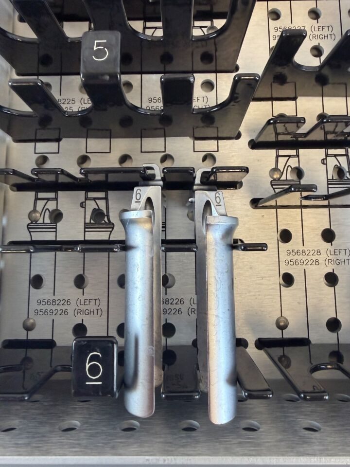 MEDTRONIC 9568013 Mast Quadrant Retractor System w/ Case Neurology Spine Ortho — photo 2