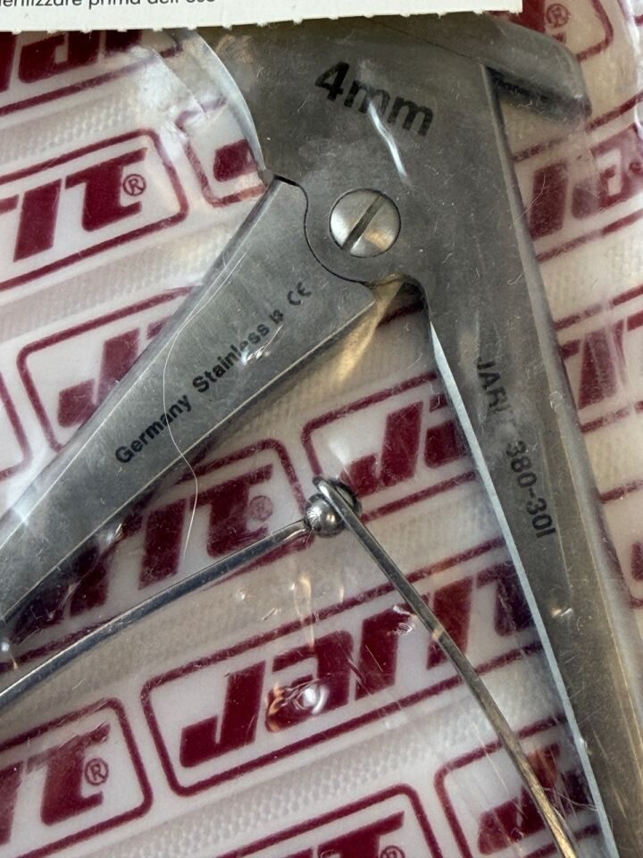 JARIT 380-301 Mastoid Kerrison Rongeur 4mm x 90deg Up Bite 7cm Shaft Orthopedic — photo 3