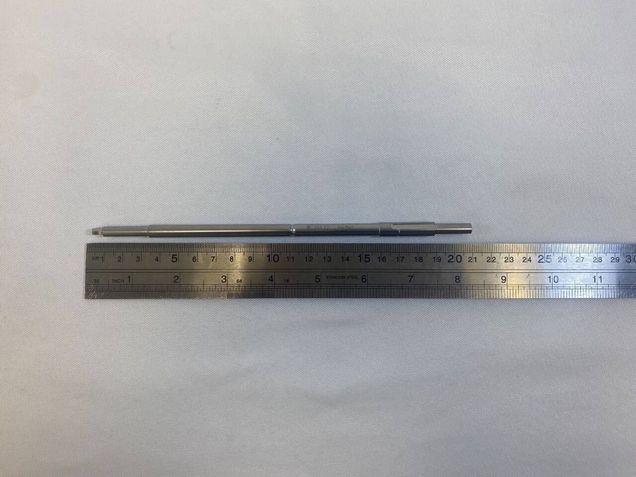 SYNTHES 314.22 Hexagonal Shaft 205 mm L , Cannulated, For 7 mm — photo 1
