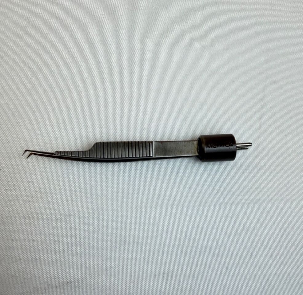 MENTOR 22-1209 Bipolar Forceps Angled Tips