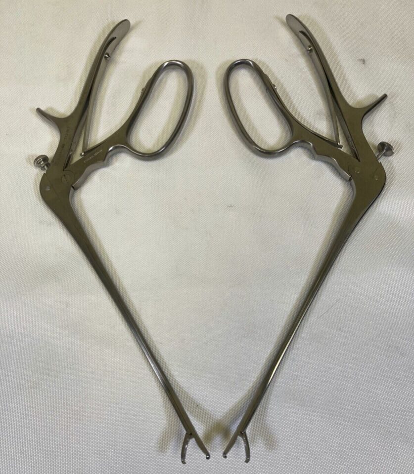 ZIMMER 3951-69 & 3951-68 Curved Toothed Grasper Forceps Pair