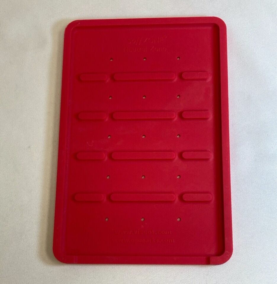 VISCOT MEDICAL Soffzone 6" x 9" Neutral Zone Magnetic Surgical Tray — photo 1