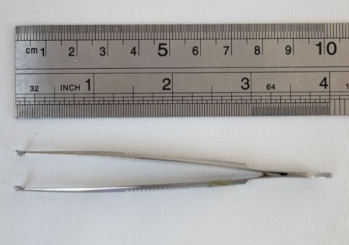 W. LORENZ 02-0153 Green Fixation Forceps 10mm T-Shaped Tips Serrated 4" — photo 4