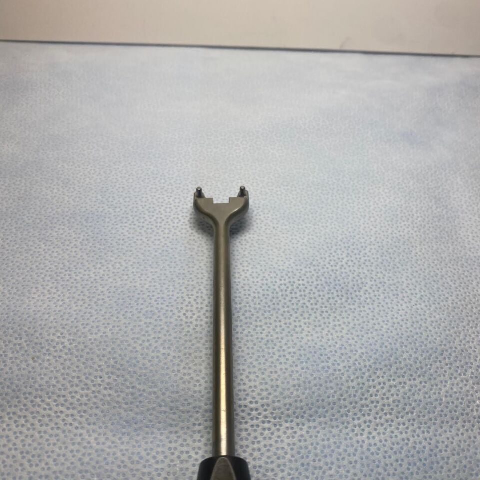 MEDTRONIC 2-2002 X-Stop Interspinous Spacer Wing Insertion 12" — photo 7
