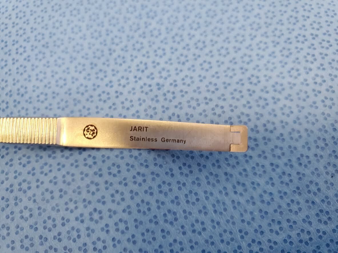 JARIT  Left Curved Corneoscleral Ophthalmic Scissors — photo 3
