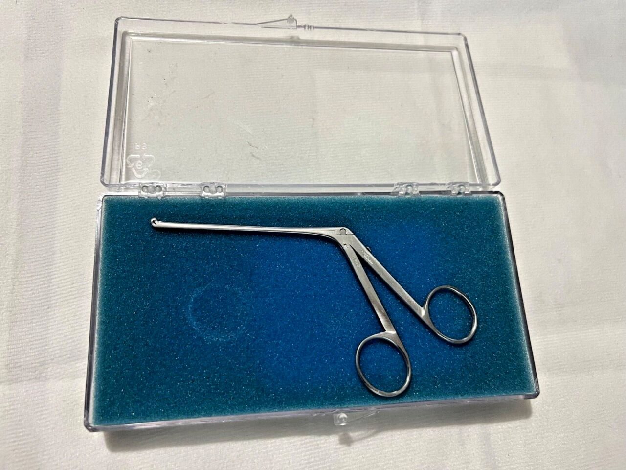 KARL STORZ N970 3-1/4" Hartman-Herzfeld Mini ENT Cup Forceps w/ Case