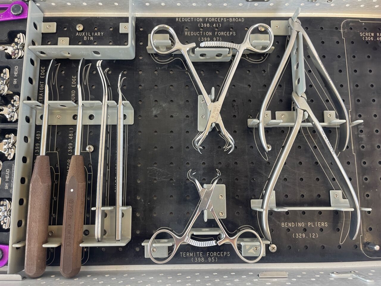SYNTHES LCP Locking Distal Radius Plate Set — photo 4