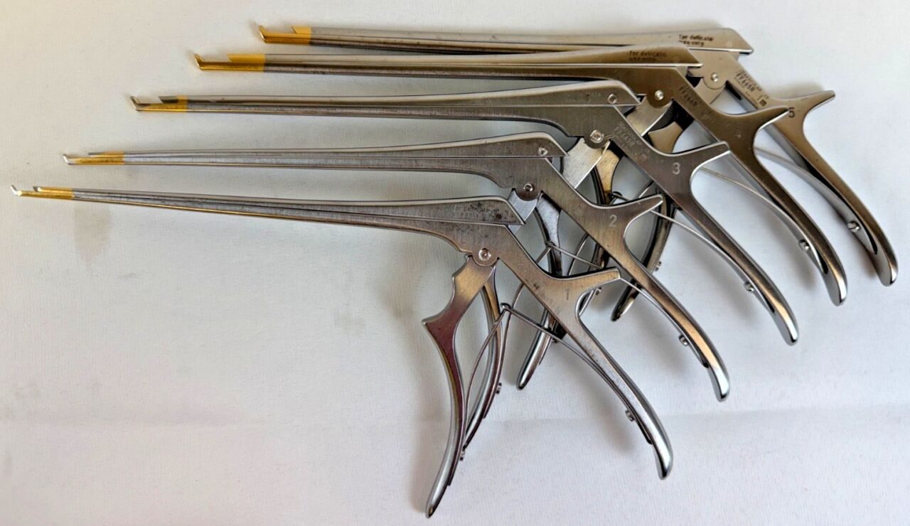AESCULAP Thin Footplate 1mm-5mm 8" Upward Cutting Kerrisons Set    Thin Footplate 8" 200mm Kerrison Rongeurs FF661/2/3/4/5R