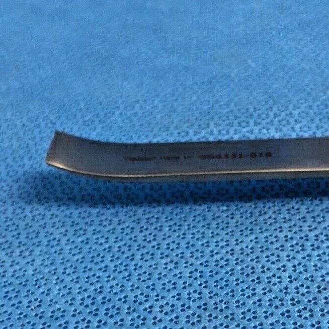 V. MUELLER 5/8in Cobb Osteotome Length 11in, Curved, Blade — photo 7