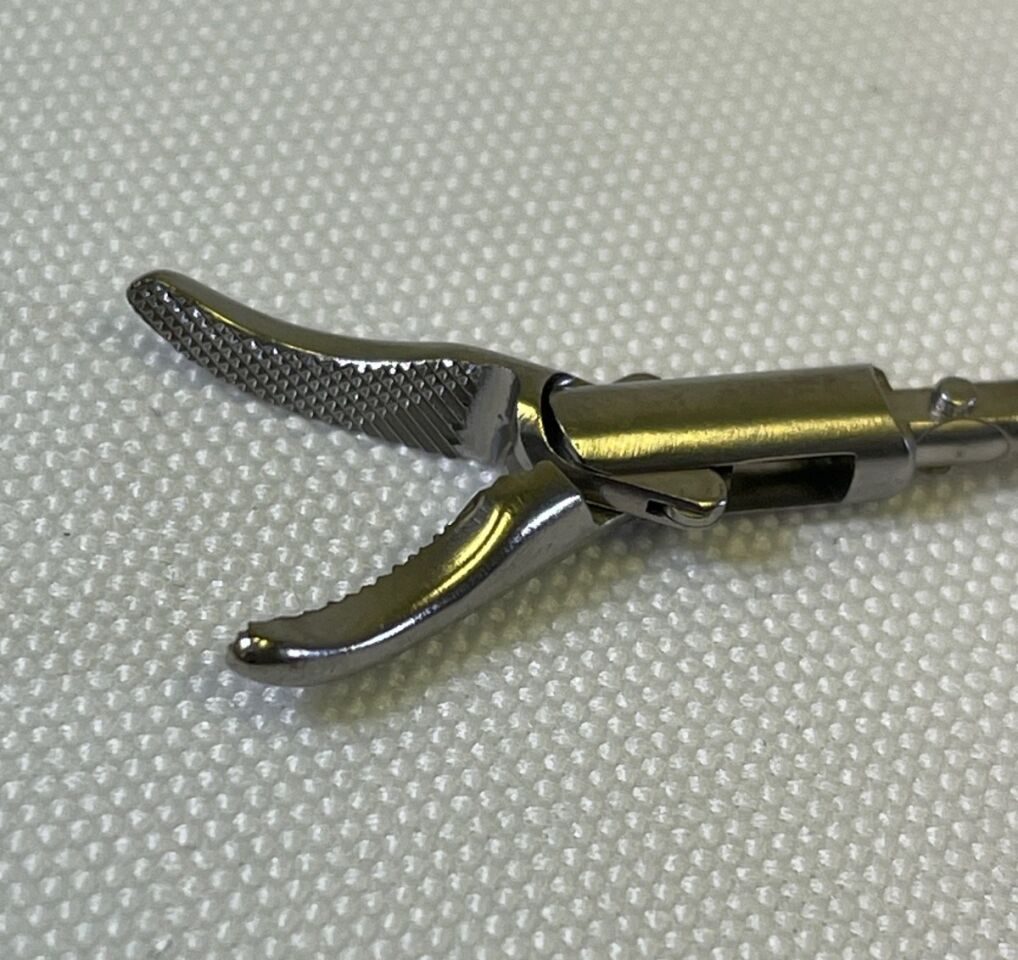 STRYKER 250-080-283 5mm x 33cm Kelly Dissector Laparoscopic Insert — photo 4