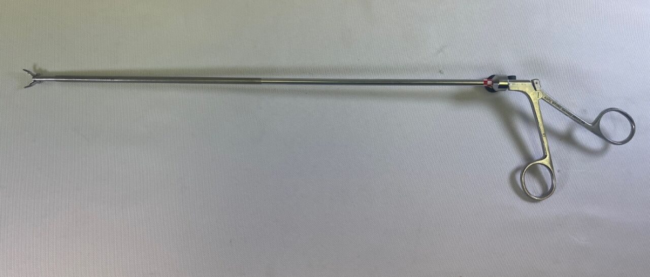 KARL STORZ 26177VS 5mm x 34cm Laparoscopic Suture Grasping Forcep — photo 1