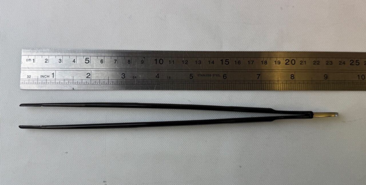 BLACK & BLACK SURGICAL B50531-1 Crow Insulated Onyx Forceps T/C 4000 Jaws 9" — photo 9