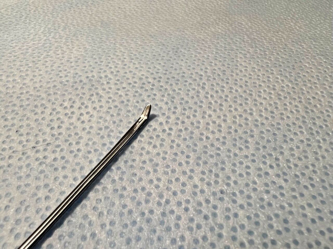 MILLENNIUM 2-169148 Surgical Alligator Nasal Forceps Serrated Curved Right — photo 3