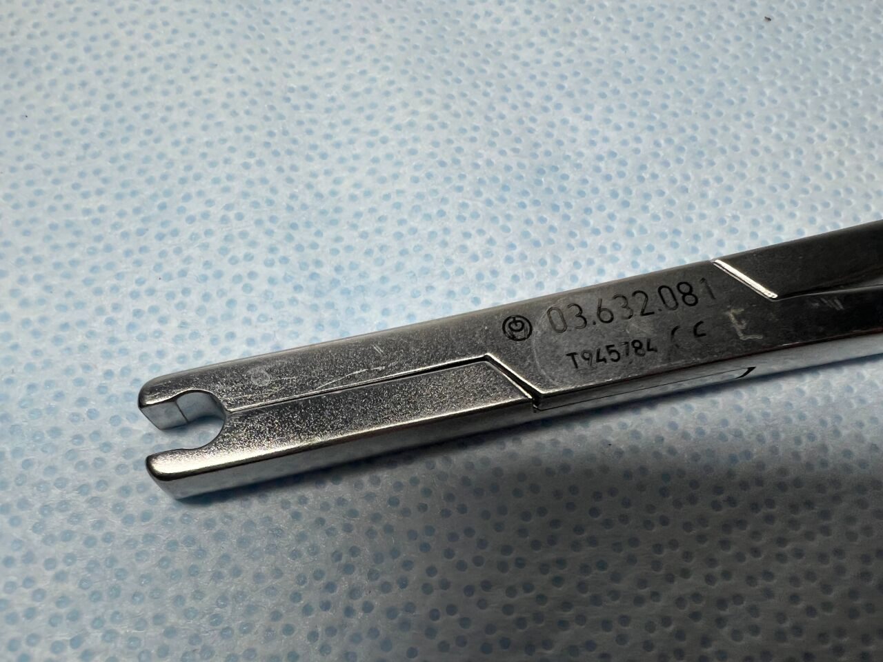SYNTHES 03.632.081 Rod Holding Forceps 5.5mm — photo 3