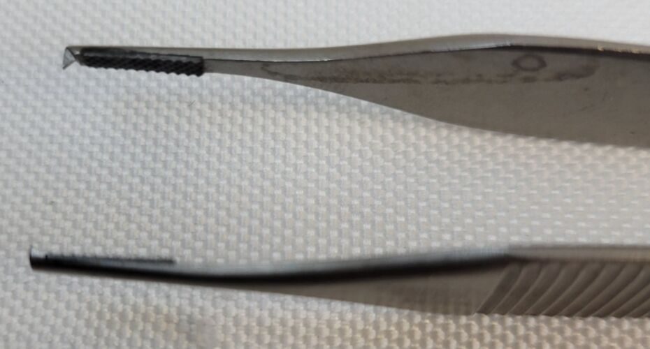 JARIT 122-500 Adson Carb-Bite Needle and Tissue Pulling Forceps Straight 4-7/8" — photo 2