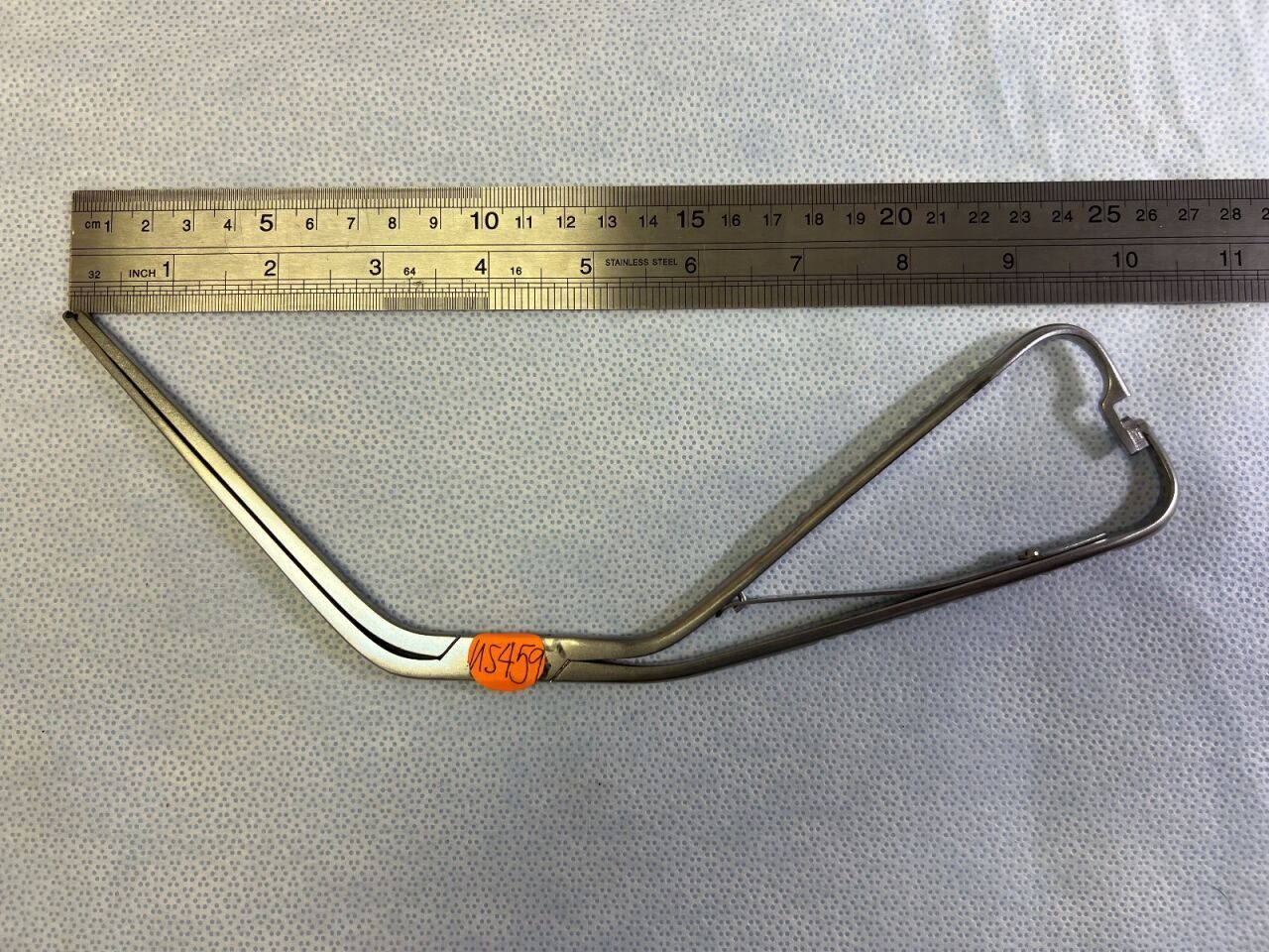 SYNTHES 324.062 Spine Locking Plate Holder — photo 1