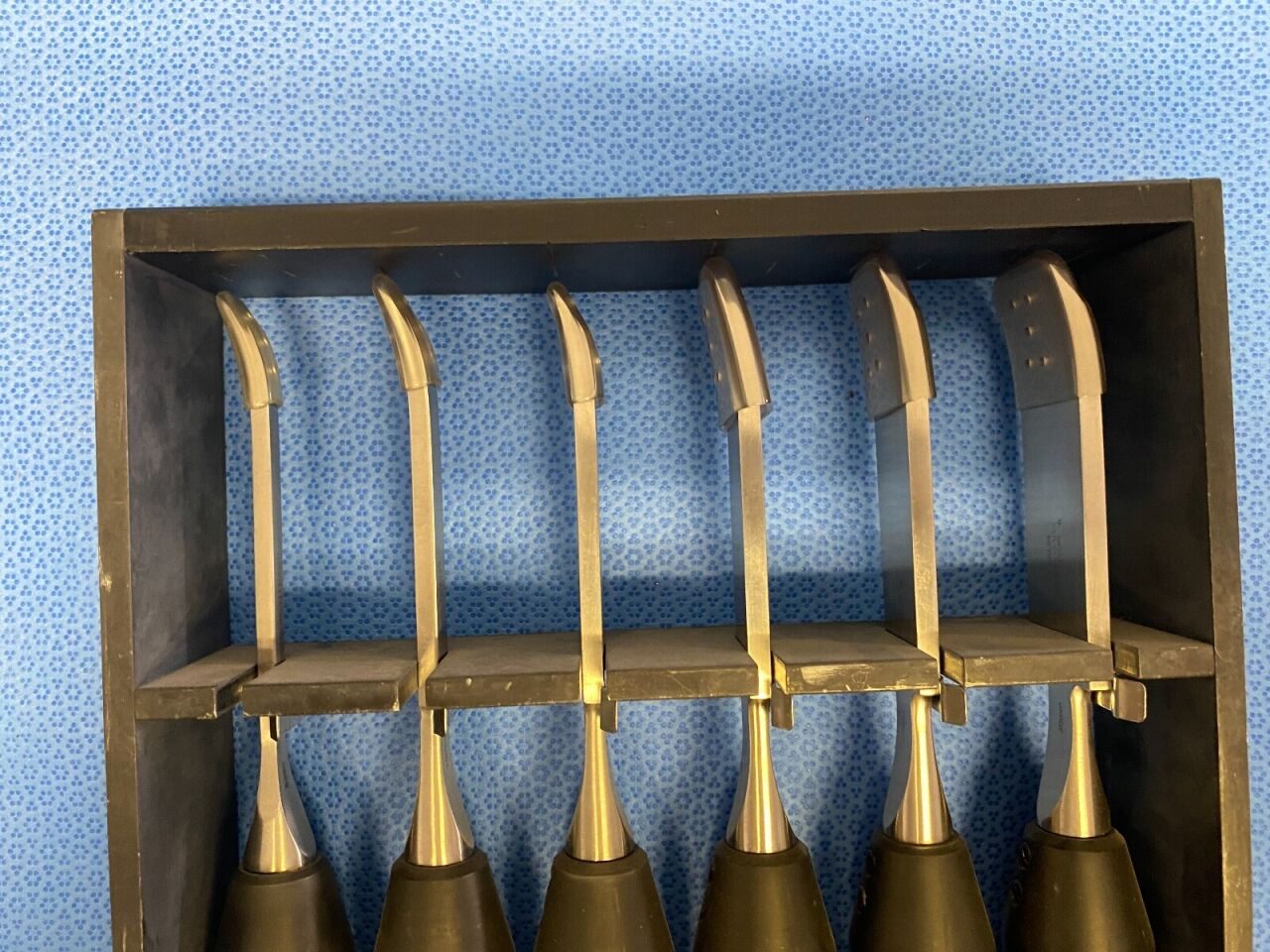 CODMAN Various Karlin Curved Chisels w/ Case Magnum Handles — photo 3