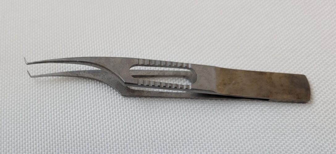 Hoskins Type Colibri Tissue Forceps 3-1/4" Ophthalmology — photo 1