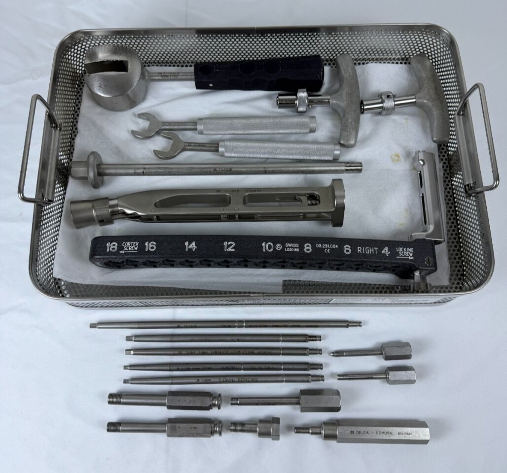 SMITH & NEPHEW 11-5175 Russell Taylor Femoral/Delta Femoral/Tibial Instrument Set — photo 1