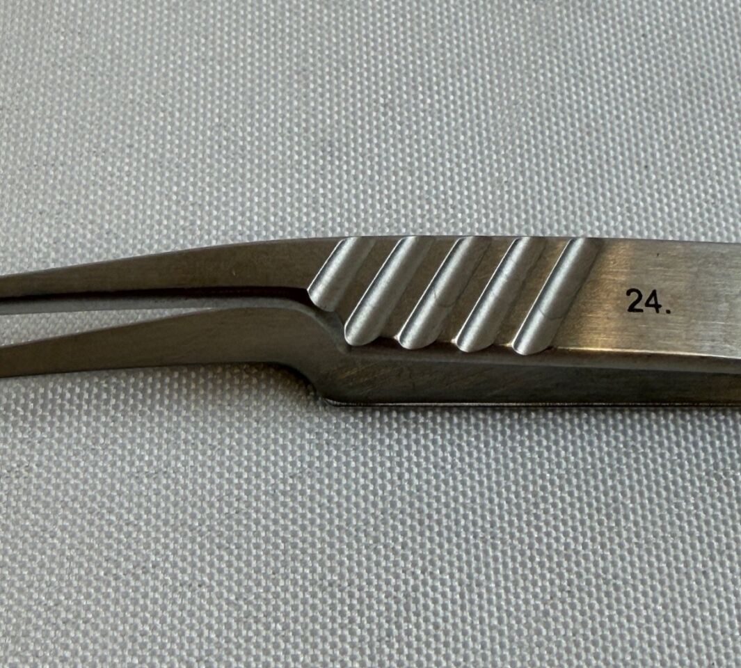 ST D-5A.3 Angled 10deg Tip 0.3mm 4-5" (11 cm) Vessel Dilator Forcep — photo 4