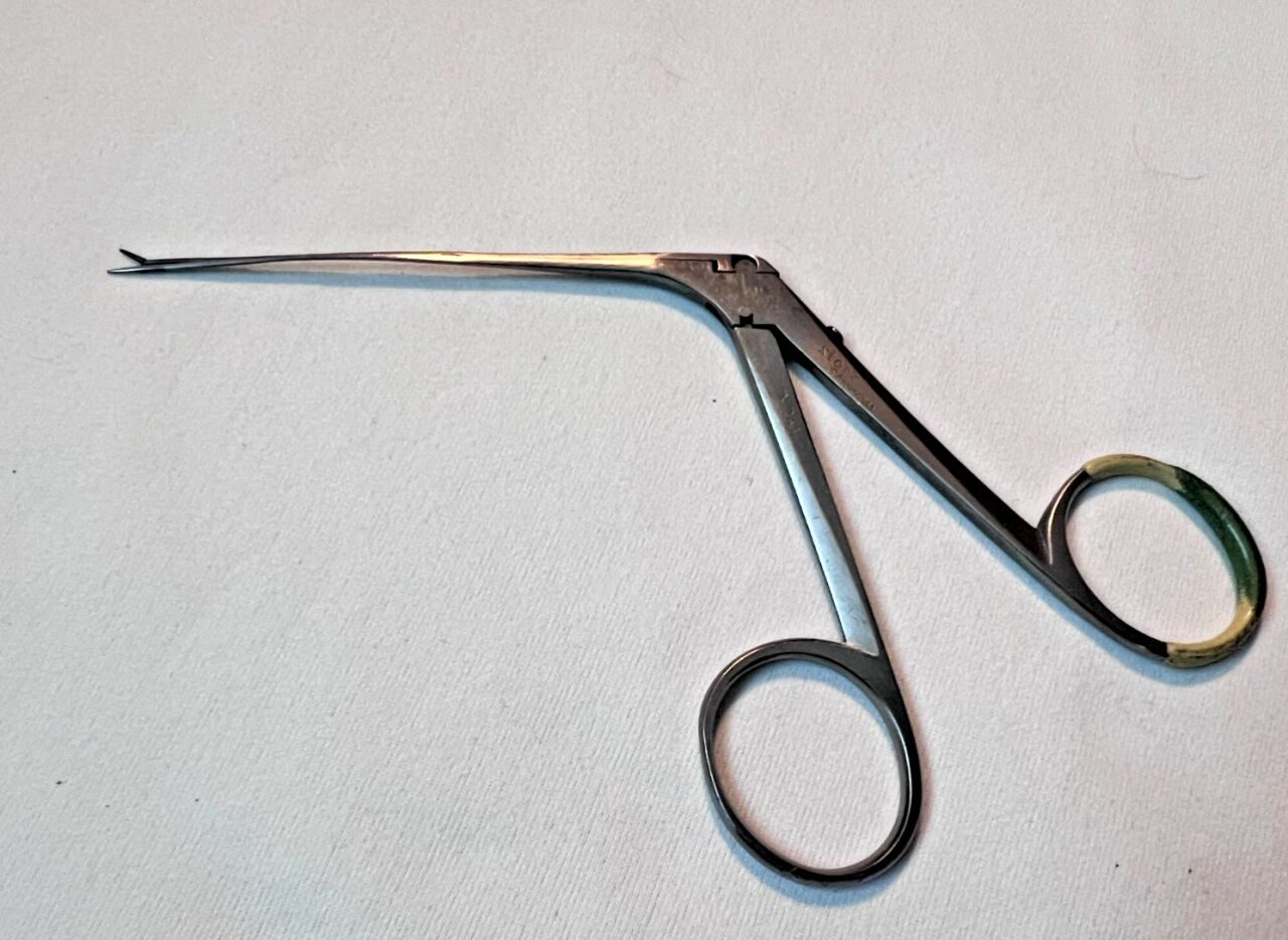 KARL STORZ House X241 Storz X241 House Mini Forceps 4mm Delicate Serrared Jaws 5.3" Length ENT — photo 1