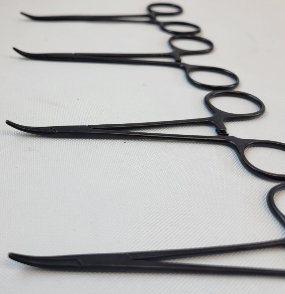 CODMAN 33-4001 Lot of 4 Halsted Mosquito Hemostatic Forceps Curved 5" — photo 3